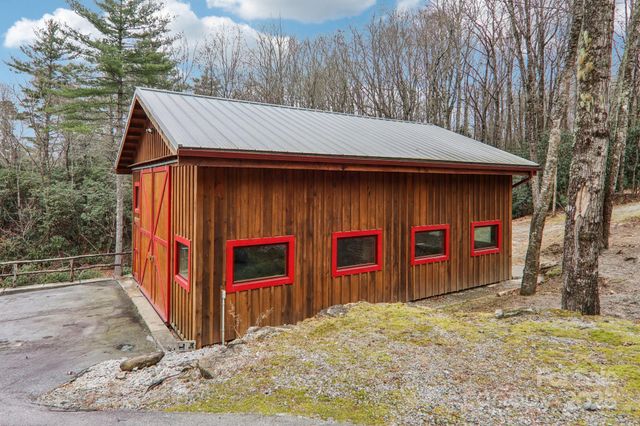 408 & 586 Little Elbow Mountain Road, Lake Toxaway, NC 28747