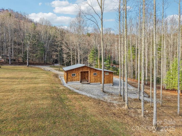 408 & 586 Little Elbow Mountain Road, Lake Toxaway, NC 28747