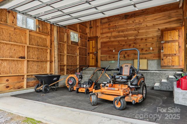 408 & 586 Little Elbow Mountain Road, Lake Toxaway, NC 28747