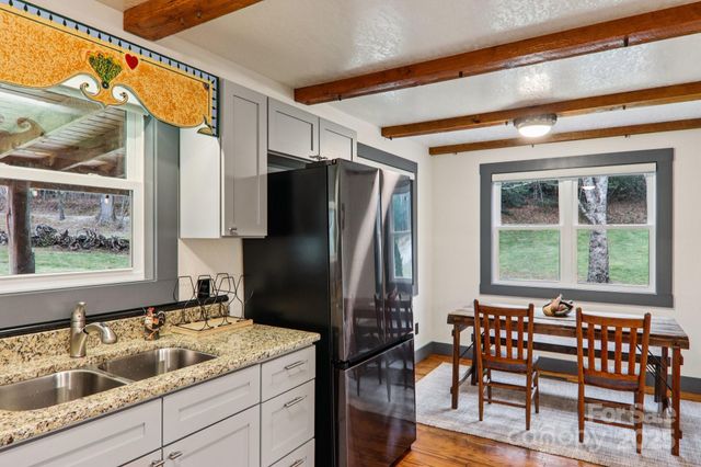 408 & 586 Little Elbow Mountain Road, Lake Toxaway, NC 28747