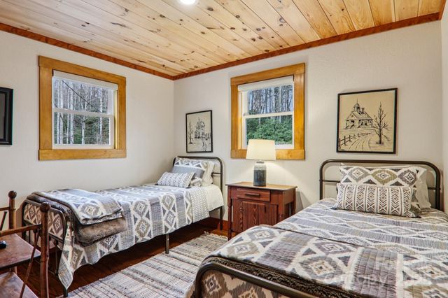 408 & 586 Little Elbow Mountain Road, Lake Toxaway, NC 28747