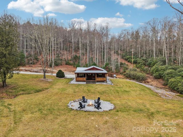 408 & 586 Little Elbow Mountain Road, Lake Toxaway, NC 28747