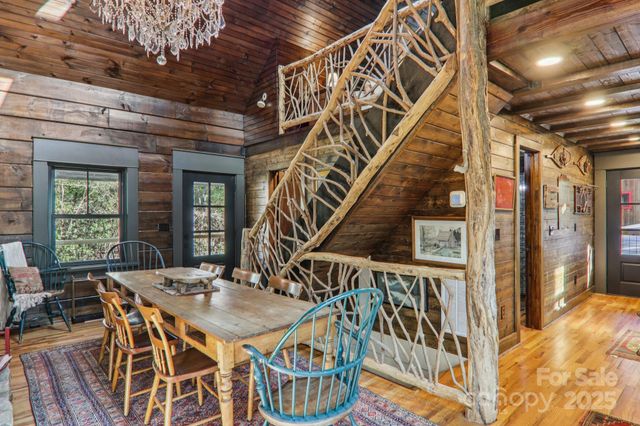 408 & 586 Little Elbow Mountain Road, Lake Toxaway, NC 28747