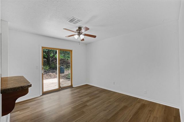 6808 NW Surreywood Cir, Lawton, OK 73505