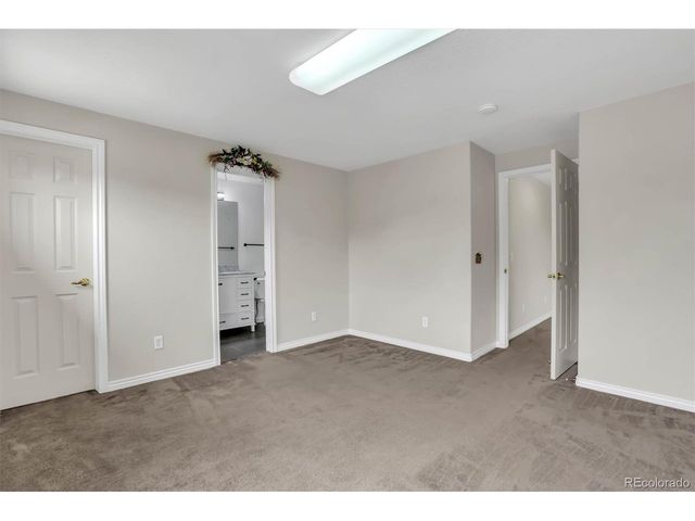 17391 E Weaver Ave, Aurora, CO 80016