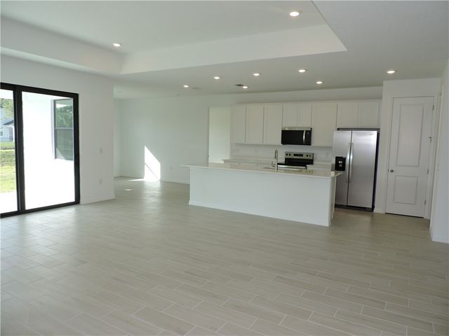 2877 Palisades Drive SE, Palm Bay, FL 32909