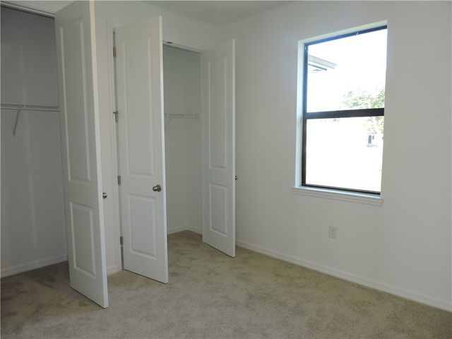 2877 Palisades Drive SE, Palm Bay, FL 32909