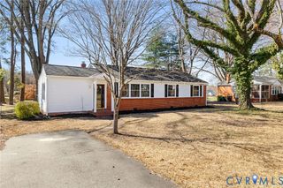 105 St Lo Dr, Henrico, VA 23227