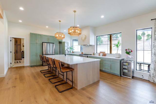 14183 SADDLE HILL DR, Rapid City, SD 57702