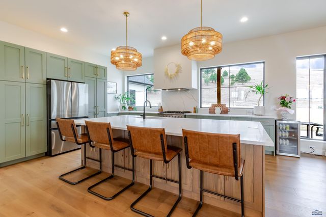 14183 SADDLE HILL DR, Rapid City, SD 57702