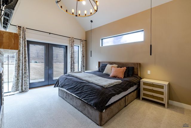 14183 SADDLE HILL DR, Rapid City, SD 57702