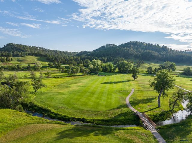 14183 SADDLE HILL DR, Rapid City, SD 57702