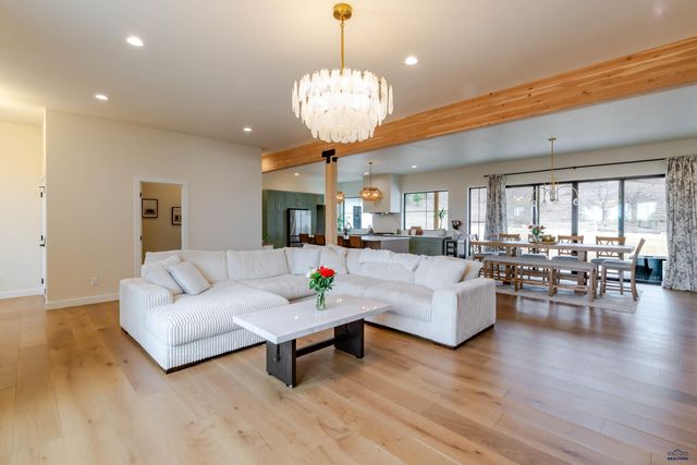 14183 SADDLE HILL DR, Rapid City, SD 57702