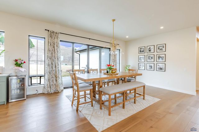 14183 SADDLE HILL DR, Rapid City, SD 57702