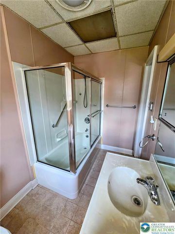 1005 Seneca Street, Fountain Hill Boro, PA 18015