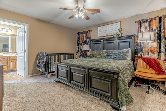 2712 Oxford St, Paragould, AR 72450