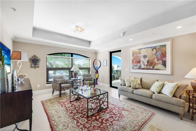 9115 Strada PL 5314, Naples, FL 34108