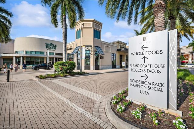 9115 Strada PL 5314, Naples, FL 34108
