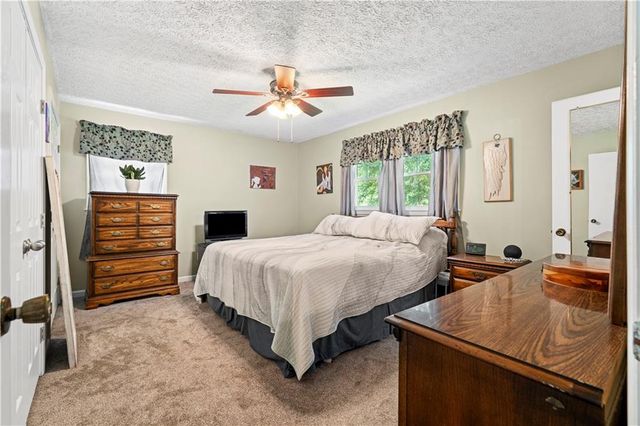 204 Bascomb Lane, Woodstock, GA 30189