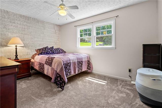 204 Bascomb Lane, Woodstock, GA 30189