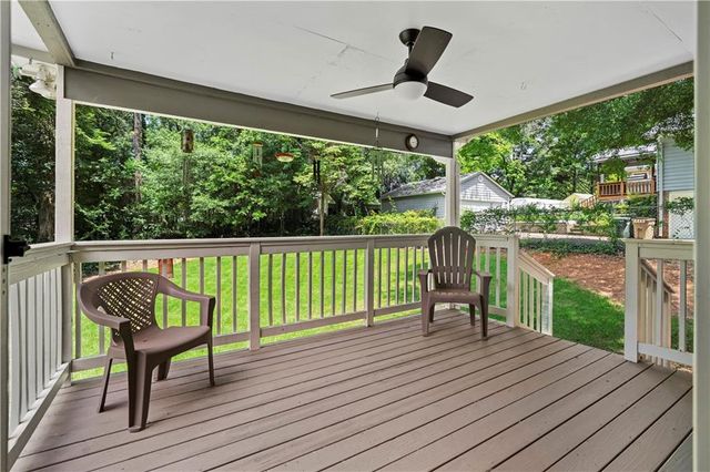 204 Bascomb Lane, Woodstock, GA 30189