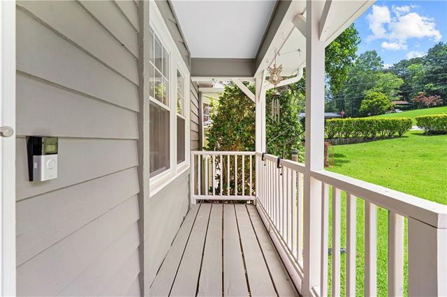 204 Bascomb Lane, Woodstock, GA 30189