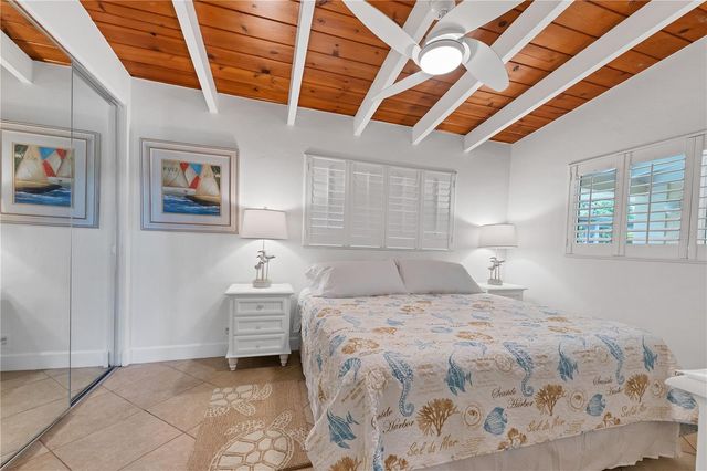 6006 MIDNIGHT PASS ROAD 16, Sarasota, FL 34242