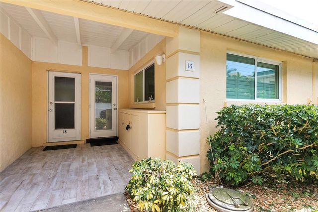 6006 MIDNIGHT PASS ROAD 16, Sarasota, FL 34242
