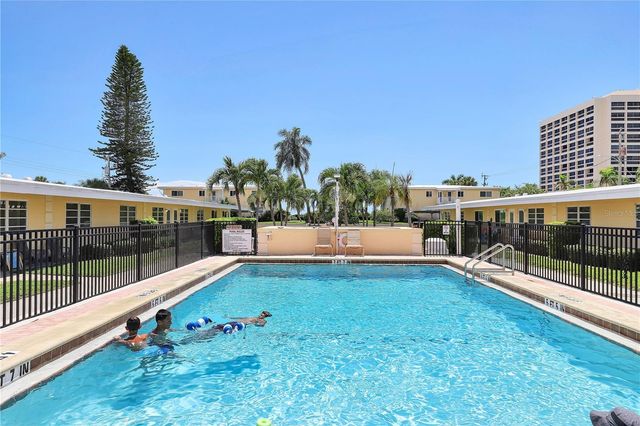 6006 MIDNIGHT PASS ROAD 16, Sarasota, FL 34242