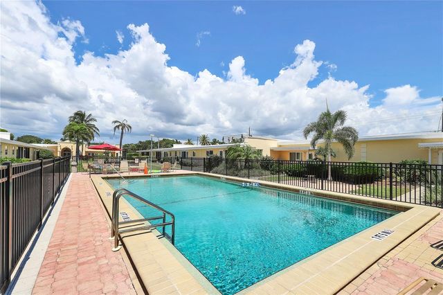 6006 MIDNIGHT PASS ROAD 16, Sarasota, FL 34242