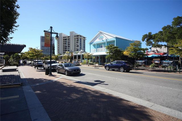 6006 MIDNIGHT PASS ROAD 16, Sarasota, FL 34242