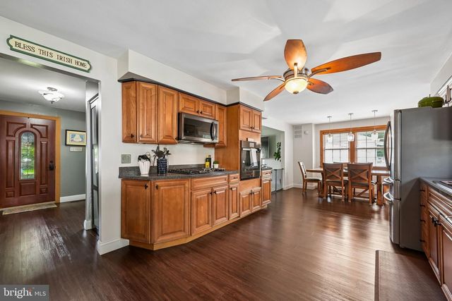 1759 BLACK OAK RD, Williamstown, NJ 08094