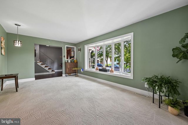 1759 BLACK OAK RD, Williamstown, NJ 08094