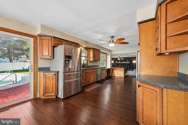 1759 BLACK OAK RD, Williamstown, NJ 08094