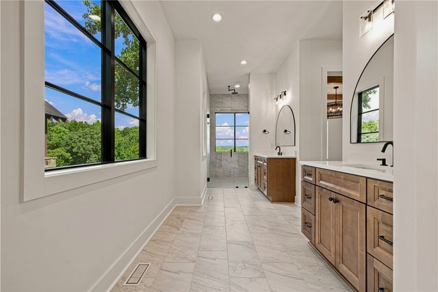 119 Button Bush Trail, Six Mile, SC 29682