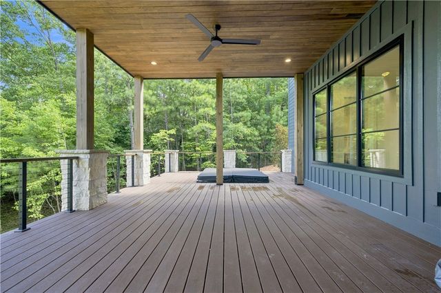 119 Button Bush Trail, Six Mile, SC 29682