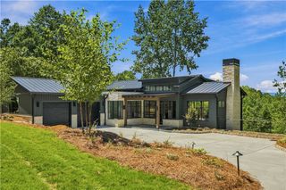 119 Button Bush Trail, Six Mile, SC 29682