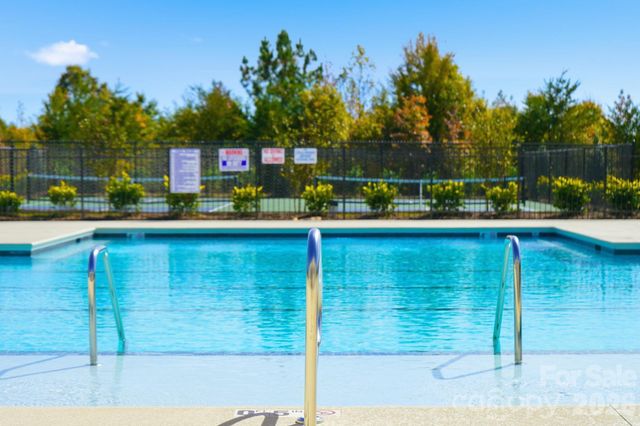 991 Exeter Drive, Sherrills Ford, NC 28673