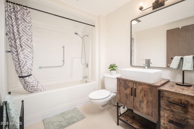 9506 W COUNTRY CLUB Drive W, Sun City, AZ 85373