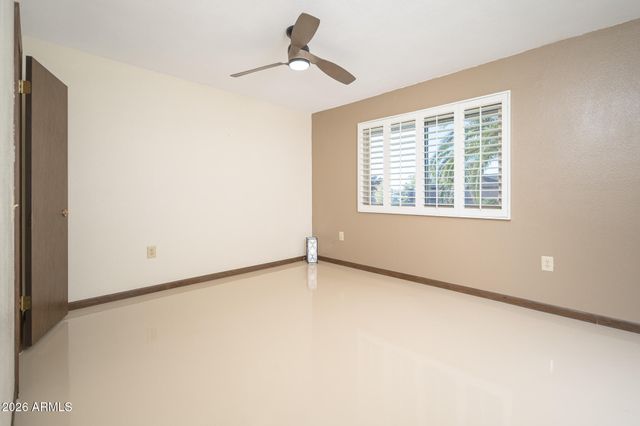 9506 W COUNTRY CLUB Drive W, Sun City, AZ 85373