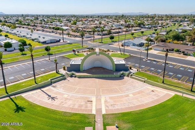 9506 W COUNTRY CLUB Drive W, Sun City, AZ 85373