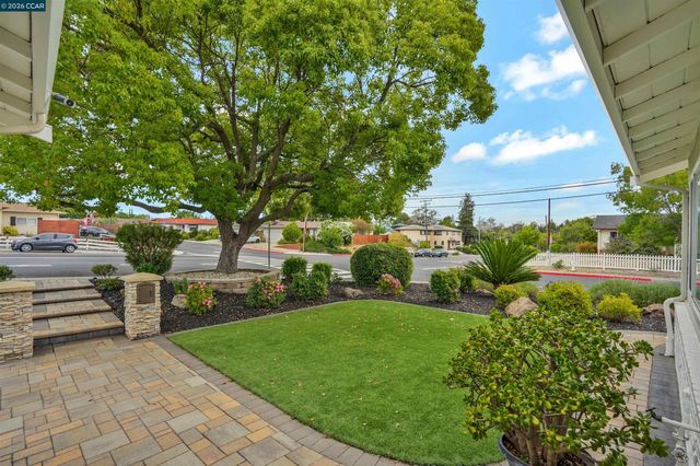 1164 Morello Ave, Martinez, CA 94553
