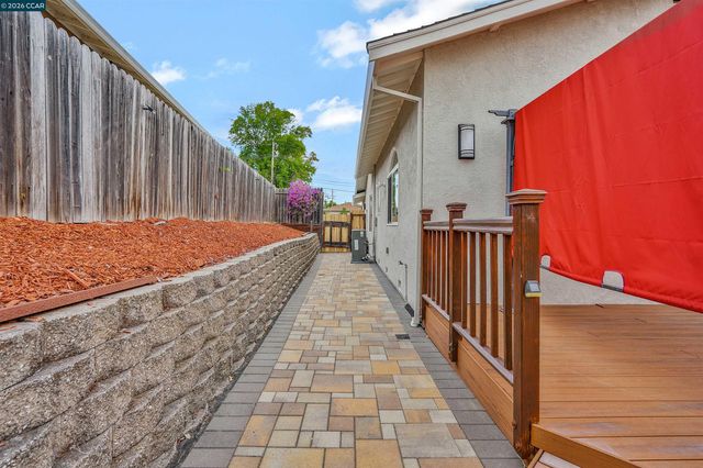 1164 Morello Ave, Martinez, CA 94553