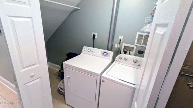 403 Alabama Avenue Unit B, Carolina Beach, NC 28428