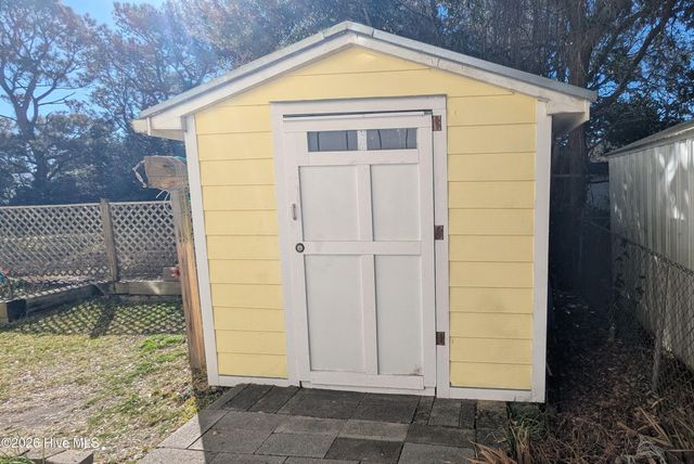 403 Alabama Avenue Unit B, Carolina Beach, NC 28428