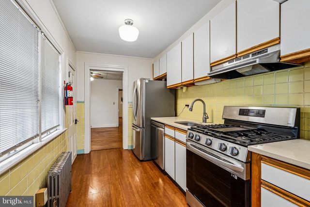 12 CHARLTON ST, Princeton, NJ 08540