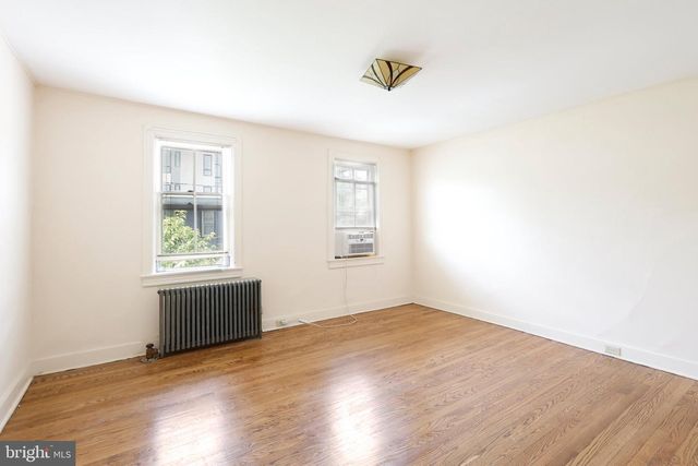 12 CHARLTON ST, Princeton, NJ 08540