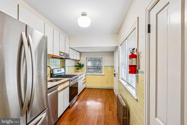 12 CHARLTON ST, Princeton, NJ 08540