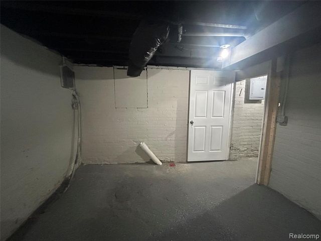 1933 Taylor Street, Detroit, MI 48206