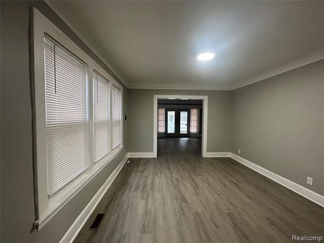 1933 Taylor Street, Detroit, MI 48206